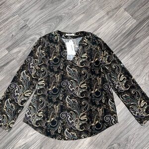 Elegant Black Paisley Women's Top NWT